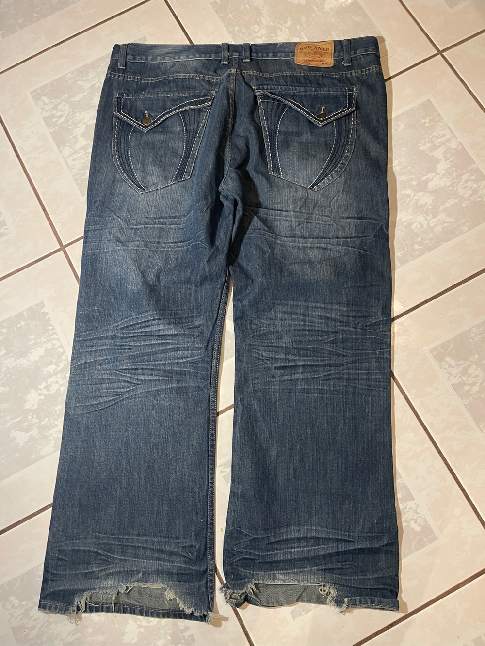 Men's Straight Jeans in Dark Washed Blue - Picture 4 of 6